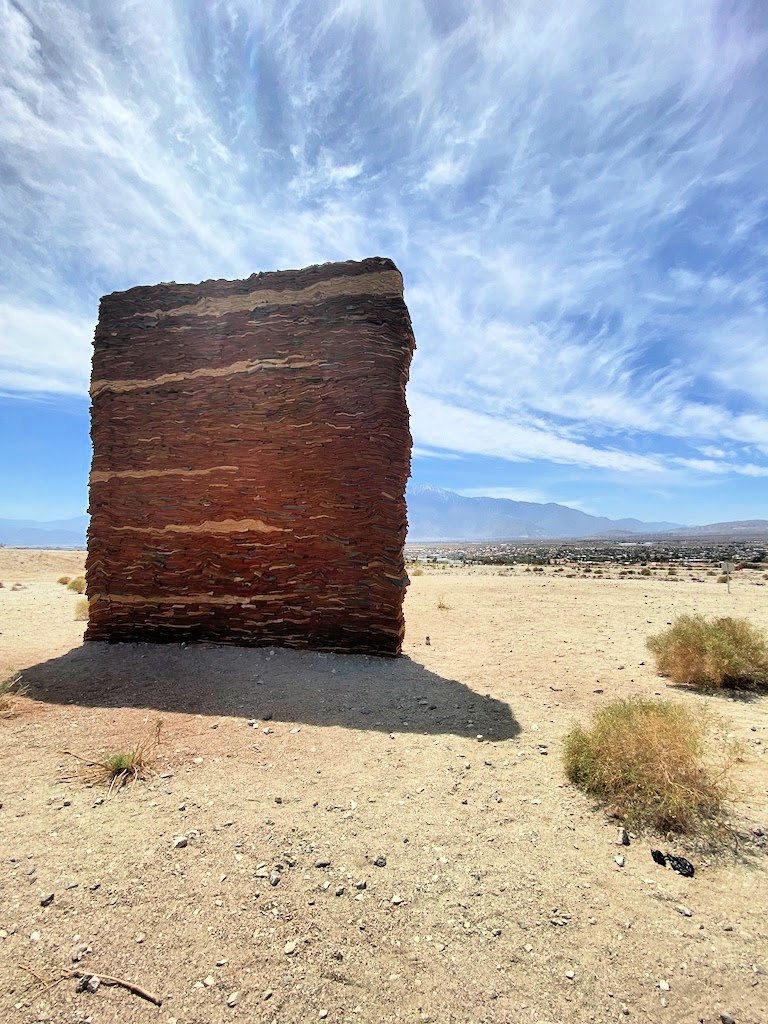 Whatliesbehindthesewalls_8_DesertX_2021_gscinparis