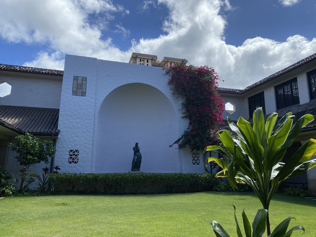 Honolulu Museum of Art Exterior on Oahu, Hawai'i