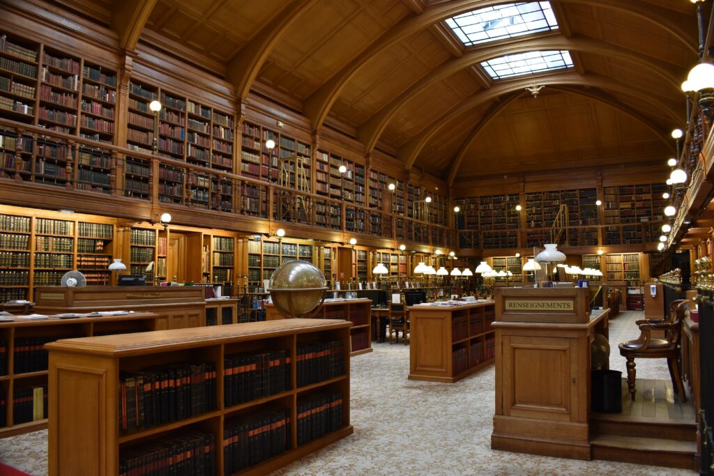 Bibliothèque de l'Hôtel de Ville, Paris France